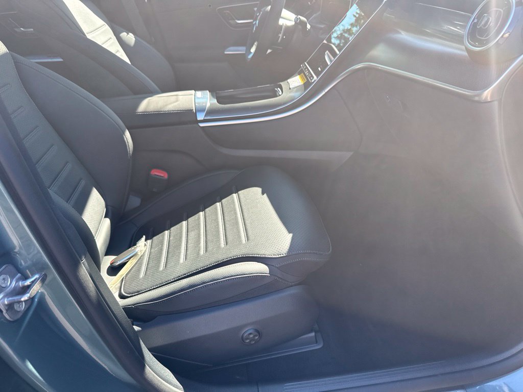 Thumbnail: 2026 Mercedes-Benz GLC - 19