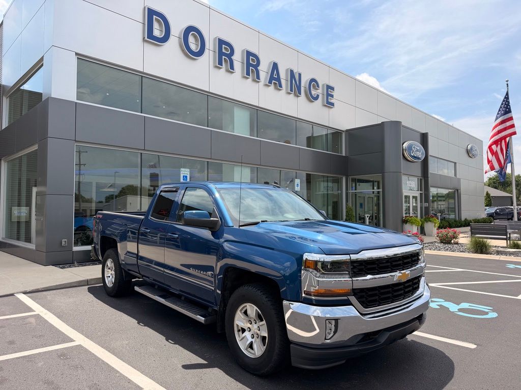 Deep Ocean Blue Metallic 2016 Chevrolet Silverado 1500 Pickup Truck Four-Wheel Drive 6-Speed Automatic Overdrive