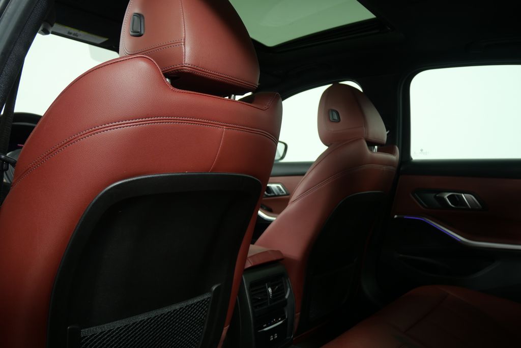2022 BMW 3 Series 330i 15