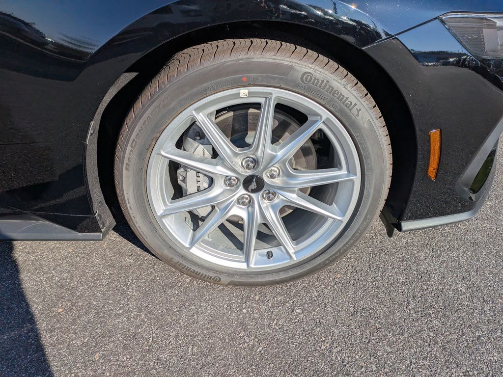 2025 Ford Mustang GT Premium Fastback