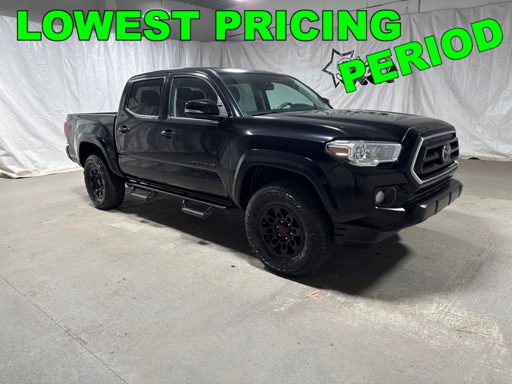 Midnight Black Metallic 2022 Toyota Tacoma Pickup Truck 4X2 6-Speed Automatic