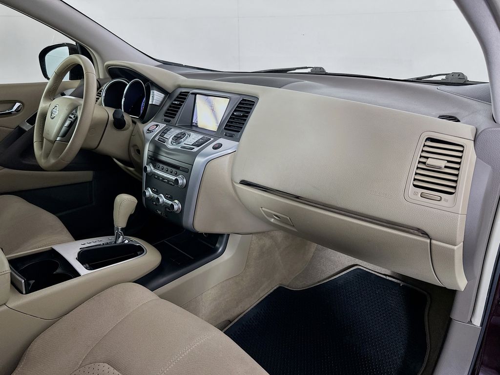 Thumbnail: 2014 Nissan Murano - 29