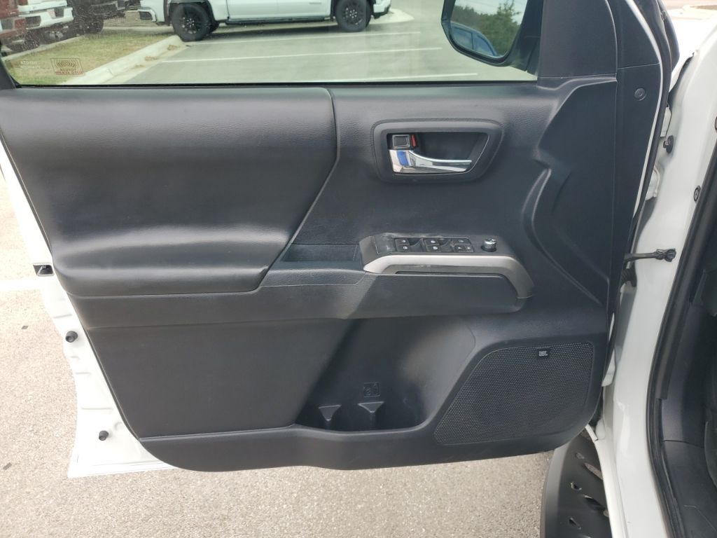 Used Car 2018 Toyota Tacoma  For Sale Under $25,000 In Austin, Texas