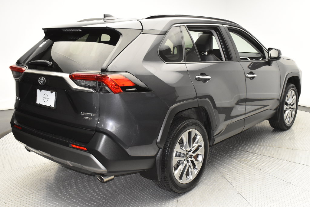 Thumbnail: 2022 Toyota RAV4 - 5