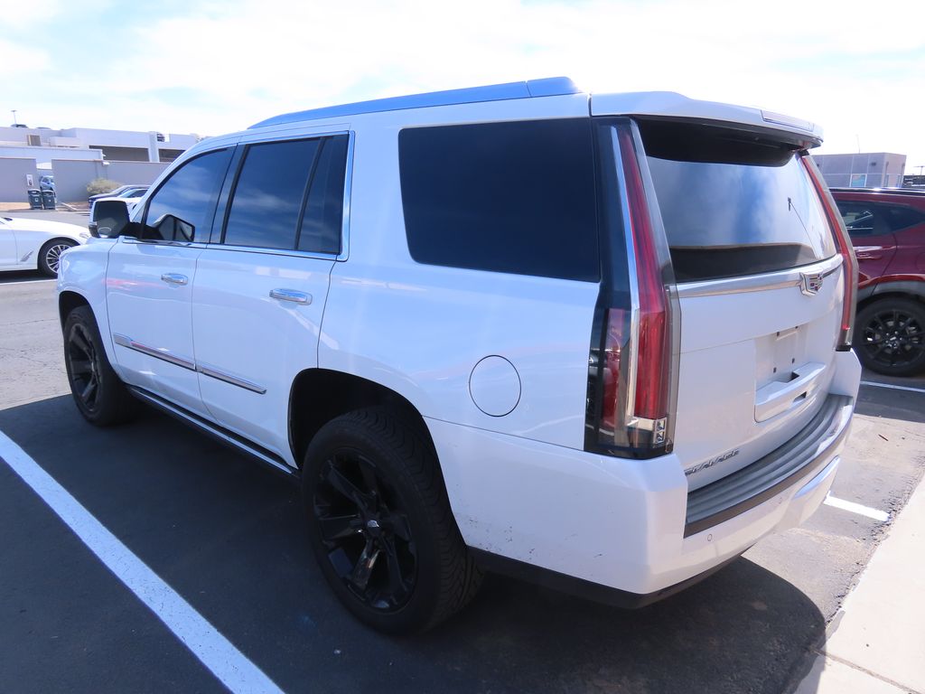 Thumbnail: 2016 Cadillac Escalade - 4