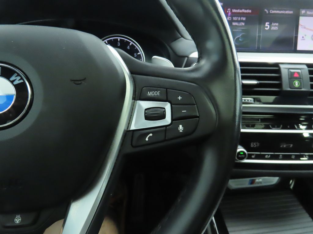Thumbnail: 2019 BMW X4 - 12