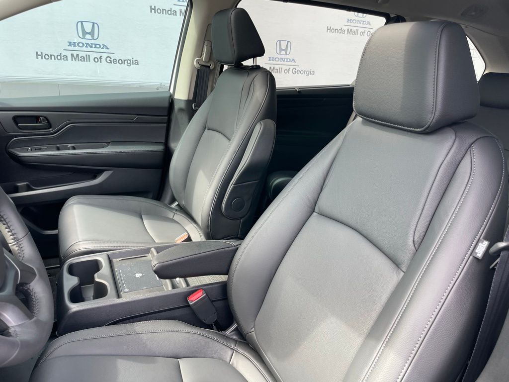 Thumbnail: 2026 Honda Odyssey - 26