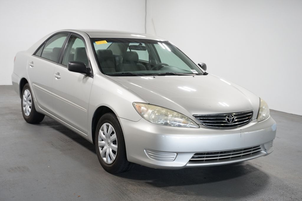Thumbnail: 2005 Toyota Camry - 3