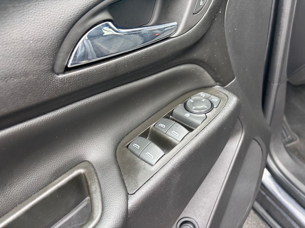 Used Car 2023 Chevrolet Equinox  Lt For Sale Under $25,000 In Austin, Texas