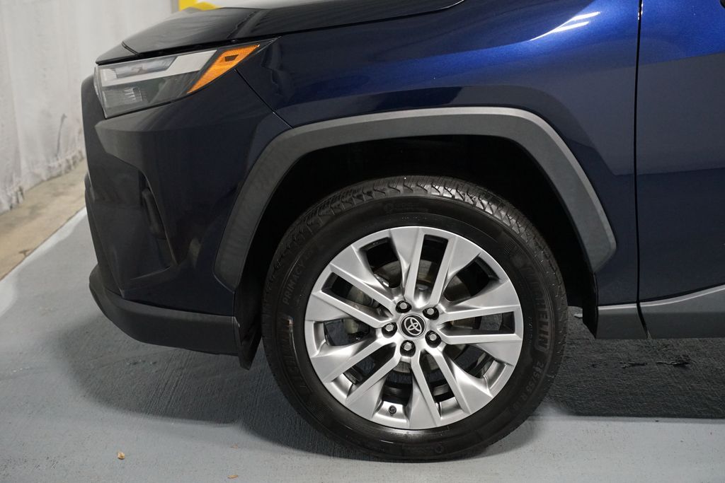 Thumbnail: 2023 Toyota RAV4 - 5