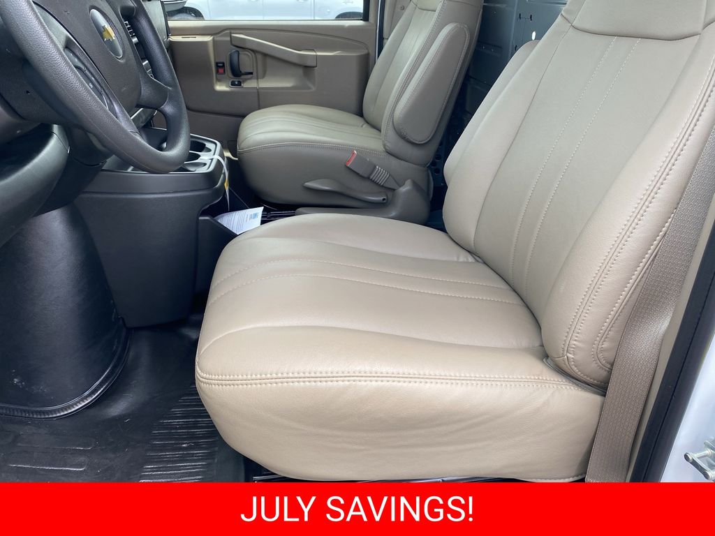 New 2026 Chevrolet Express 2500 Van
