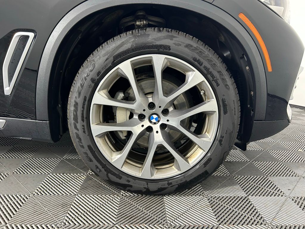 Thumbnail: 2019 BMW X5 - 12