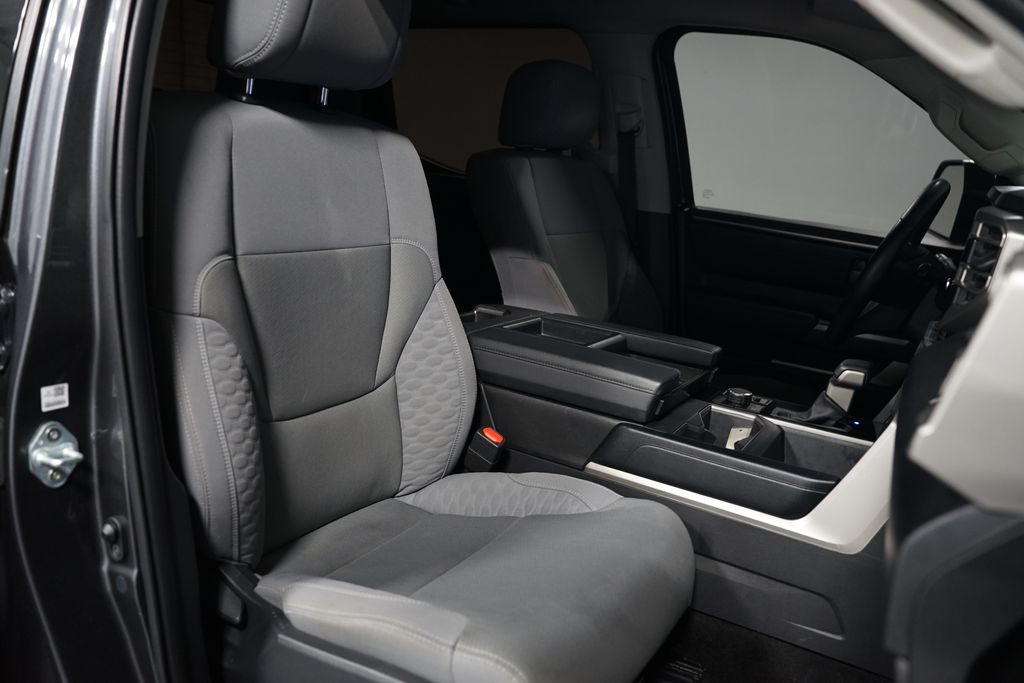 Thumbnail: 2023 Toyota Tundra - 29