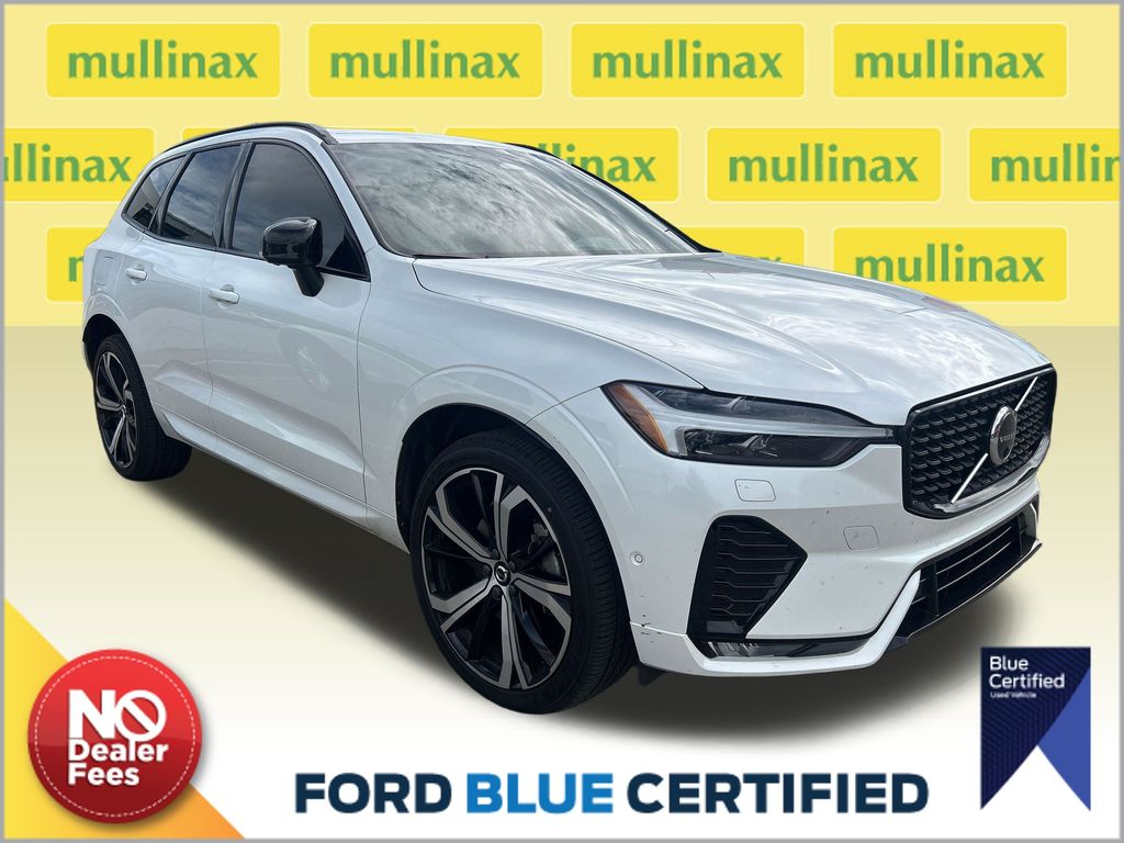  2023 Volvo XC60 B6 Ultimate Dark Theme AWD   