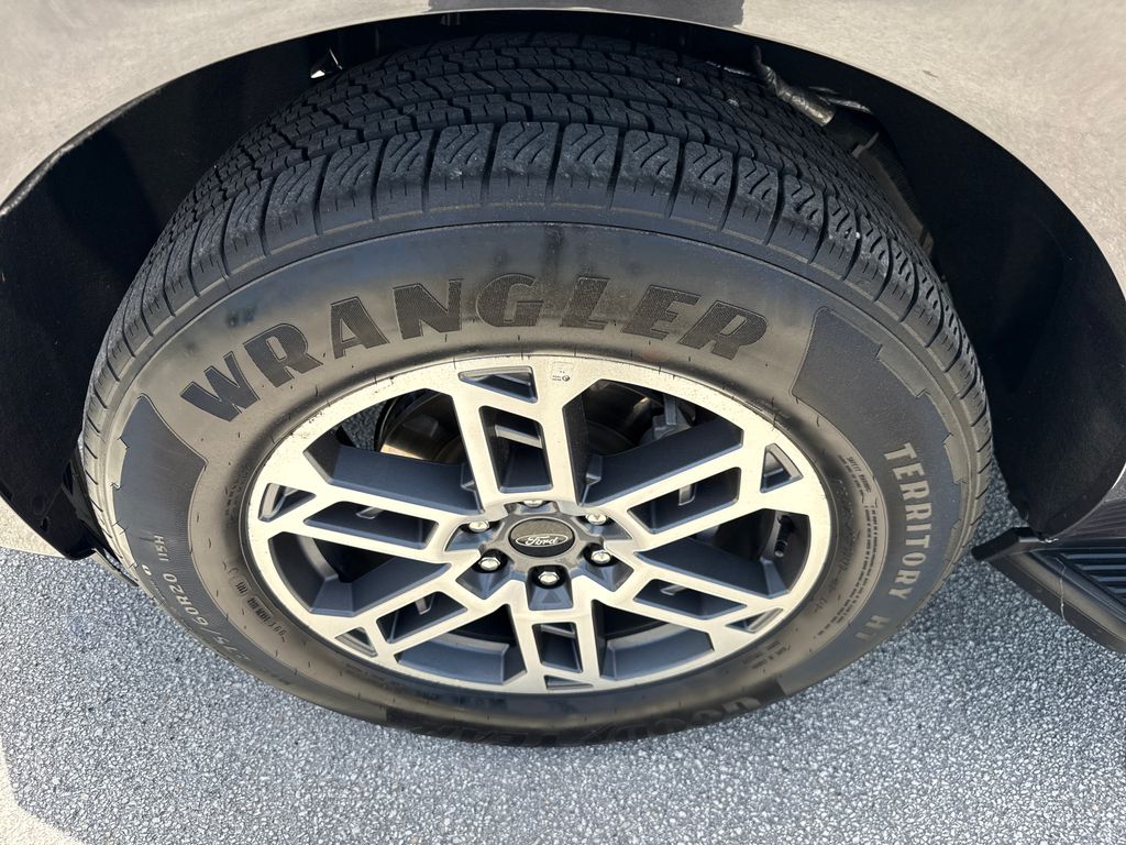 Certified Used 2025 Gray Ford Active image 13