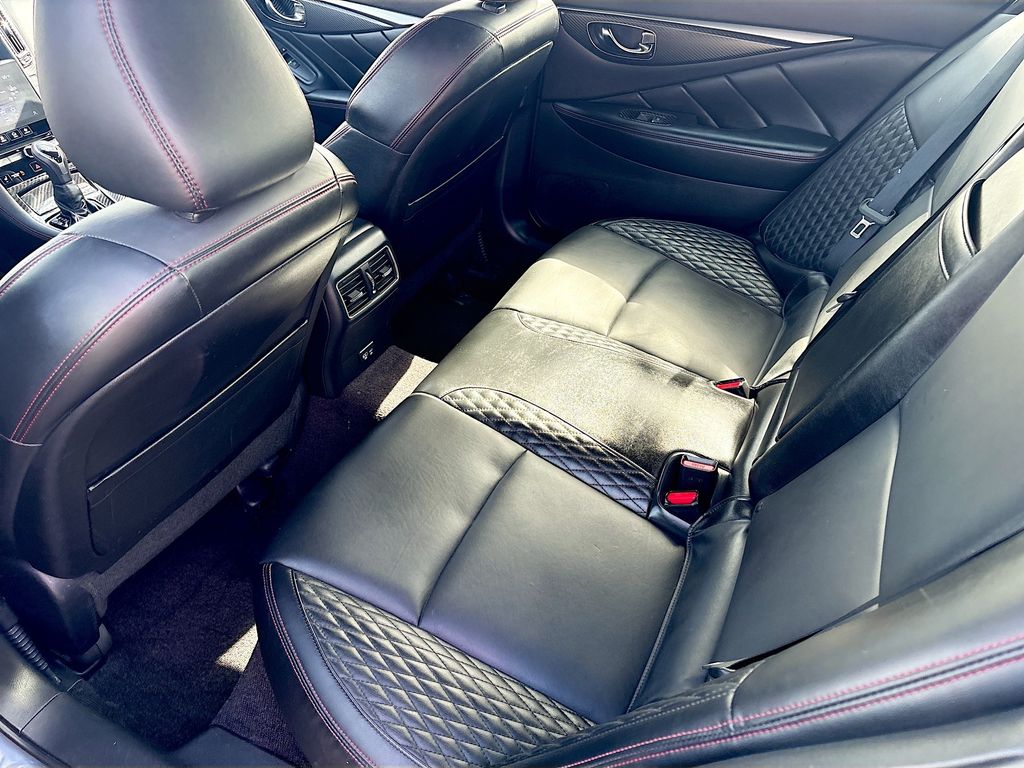 Used 2022 Gray INFINITI Red Sport 400 image 26