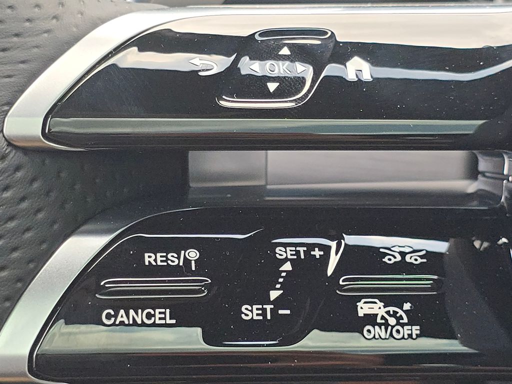 New 2026 Black Mercedes-Benz GLE 53 AMG® image 36