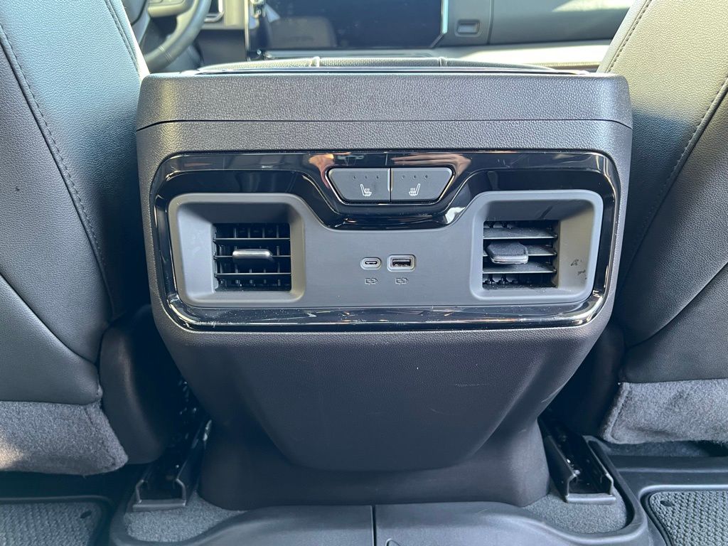 Thumbnail: 2024 GMC Sierra 1500 - 19