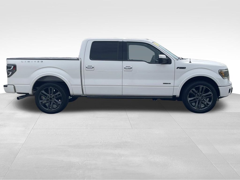 View vehicle photo 2