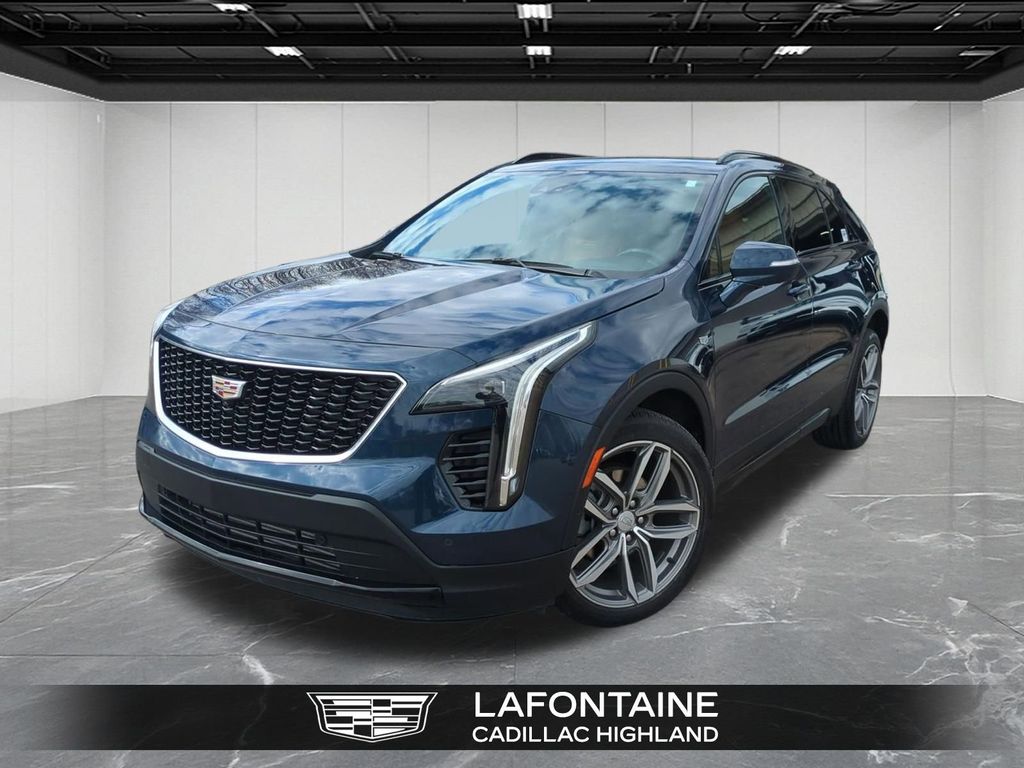 2022 Cadillac XT4 Sport AWD