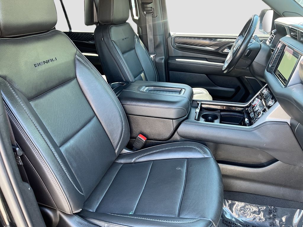 Used 2023 Black GMC Denali image 32