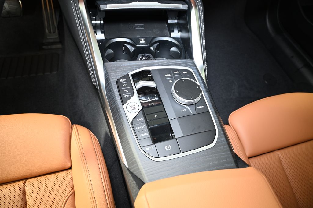 Thumbnail: 2026 BMW 4 Series - 19