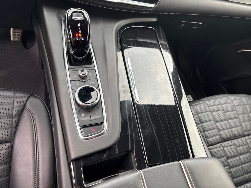 Thumbnail: 2024 Cadillac Escalade - 18