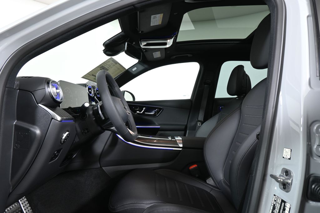 Thumbnail: 2026 Mercedes-Benz GLC - 3