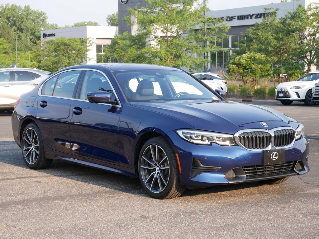 Mediterranean Blue Metallic 2019 BMW 3 Series Sedan All-Wheel Drive 8-Speed Automatic