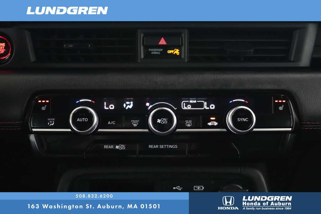 Used 2025 Honda Pilot SUV