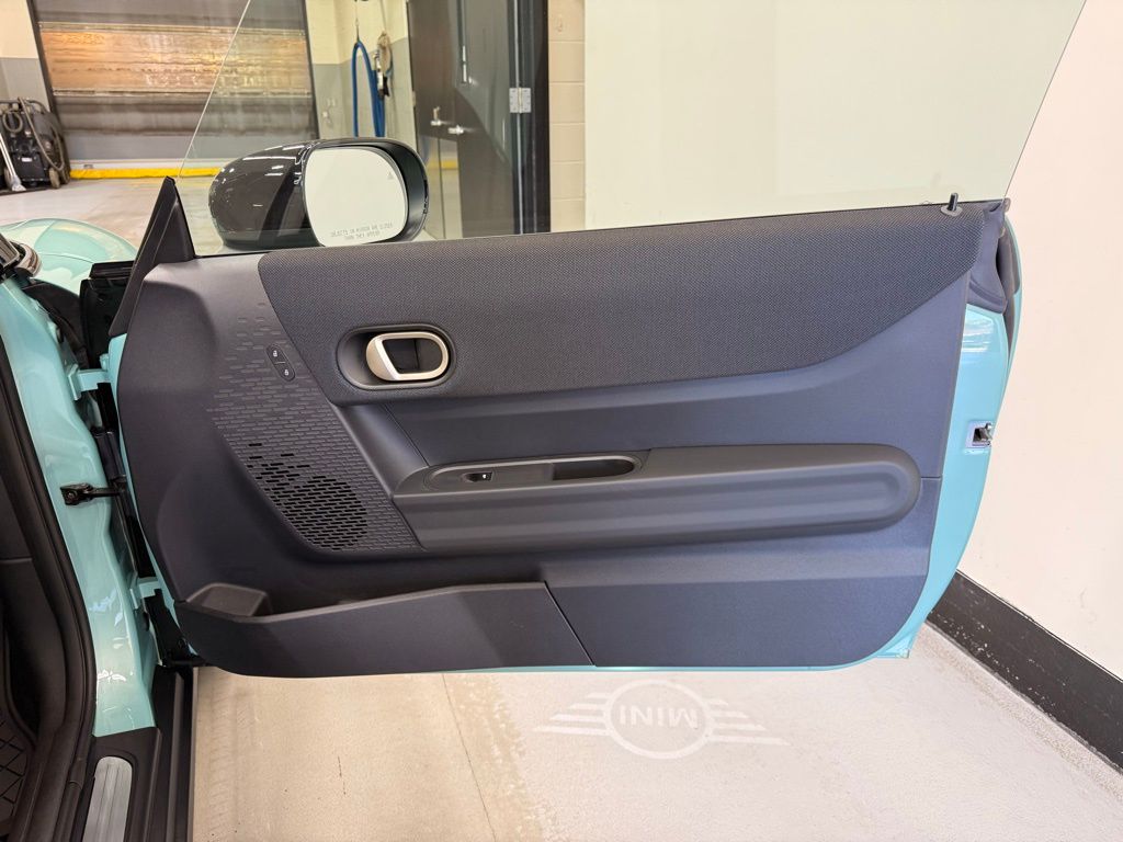 Thumbnail: 2026 MINI Cooper - 21