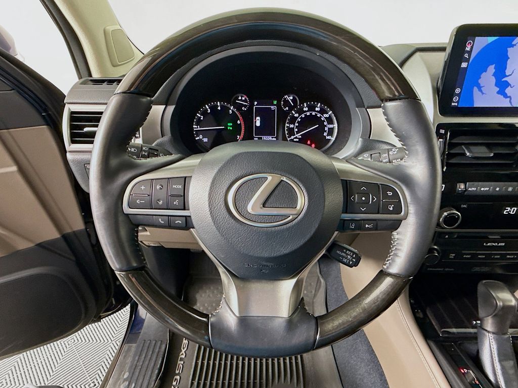 Thumbnail: 2023 Lexus GX - 11