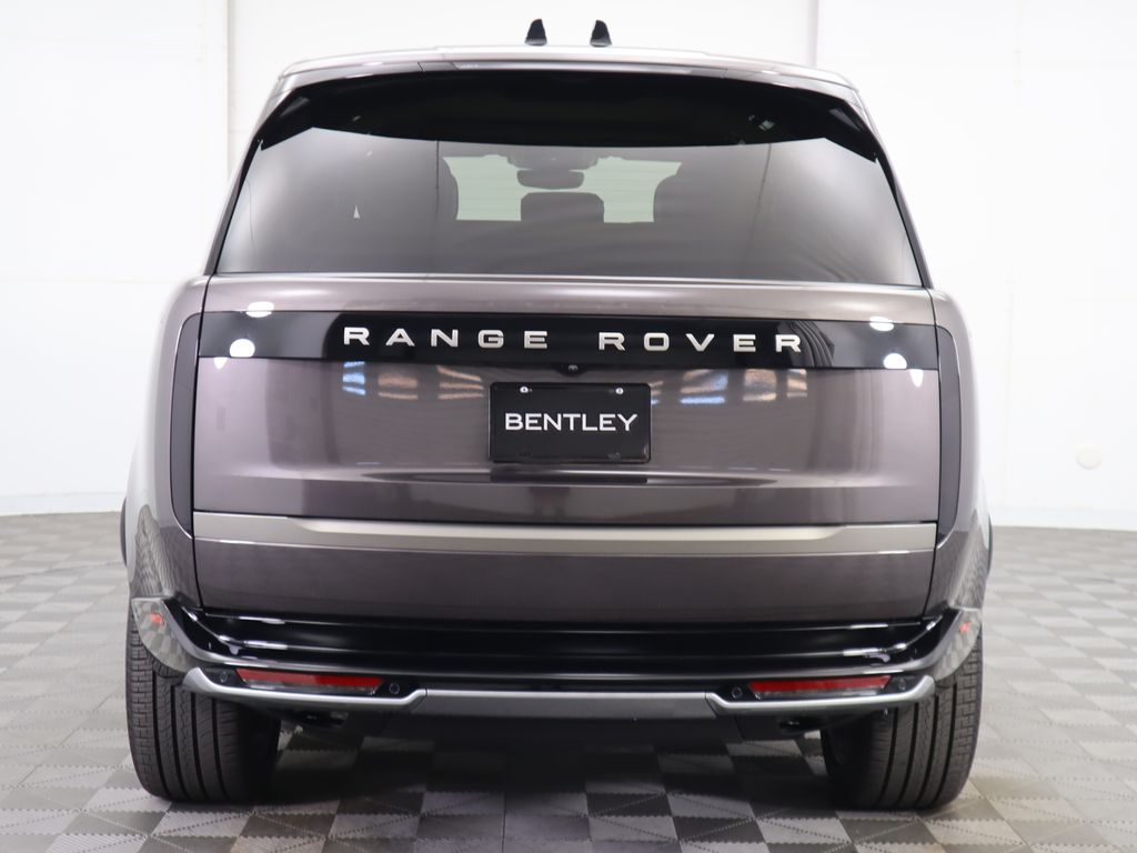 2025 Land Rover Range Rover SE 6