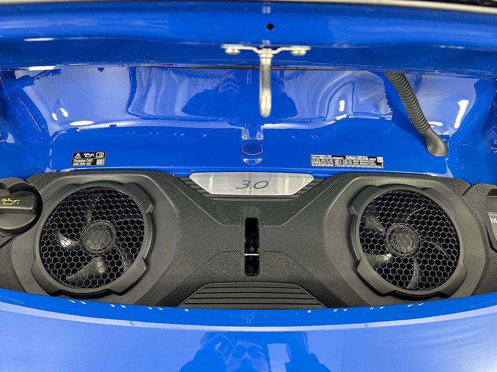 Thumbnail: 2025 Porsche 911 - 26