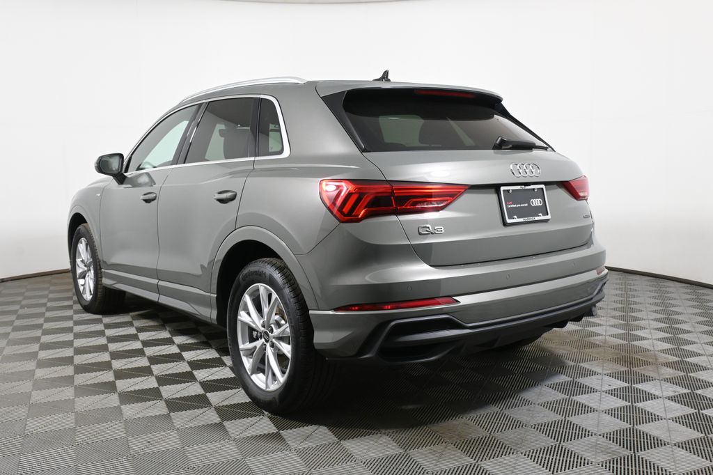 Thumbnail: 2025 Audi Q3 - 5