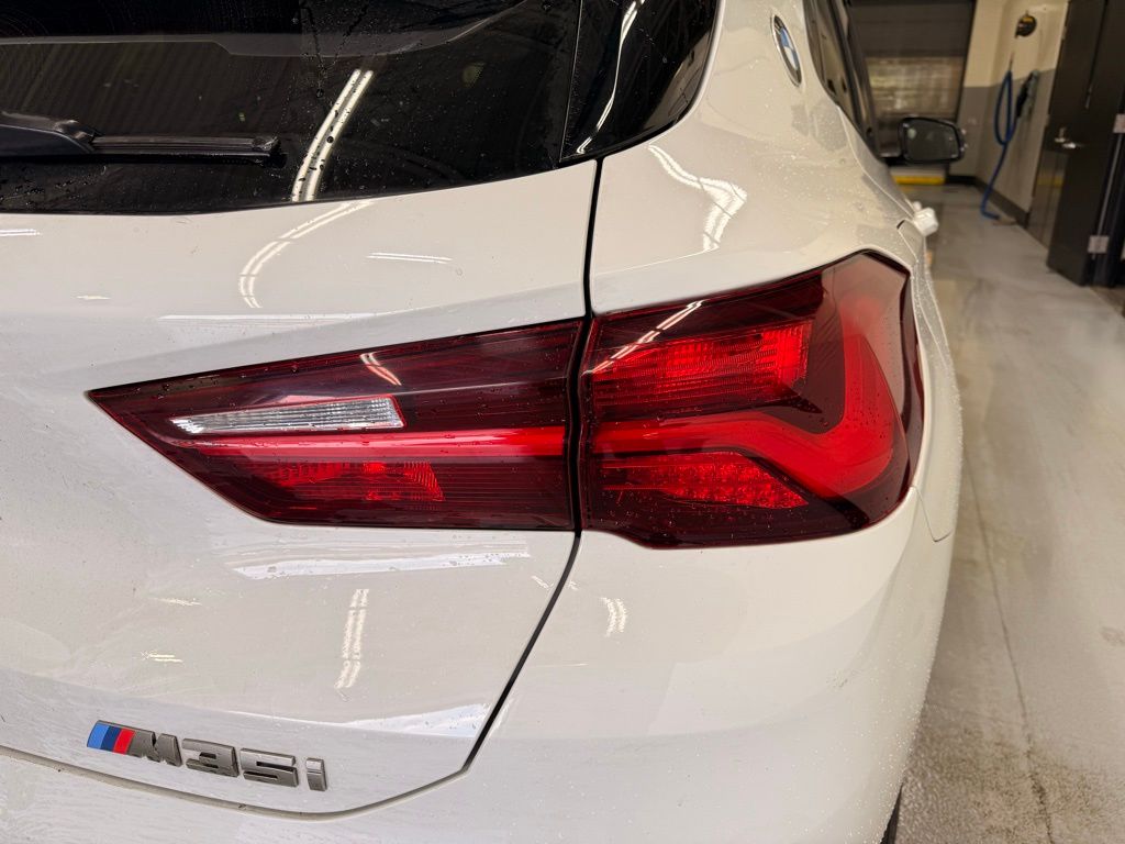 Thumbnail: 2022 BMW X2 - 5