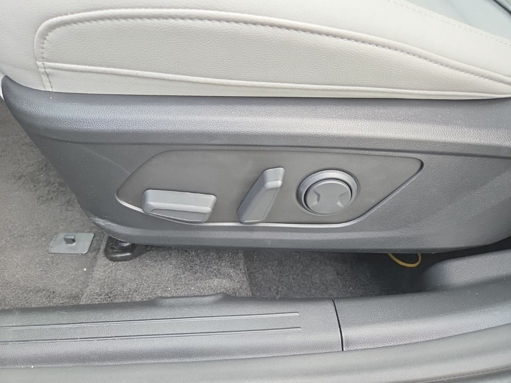 Thumbnail: 2025 Hyundai Santa Cruz - 21