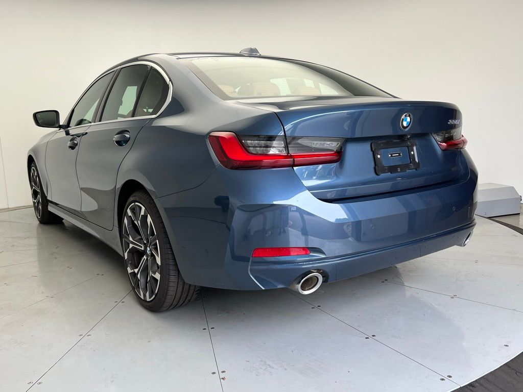 Thumbnail: 2025 BMW 3 Series - 4