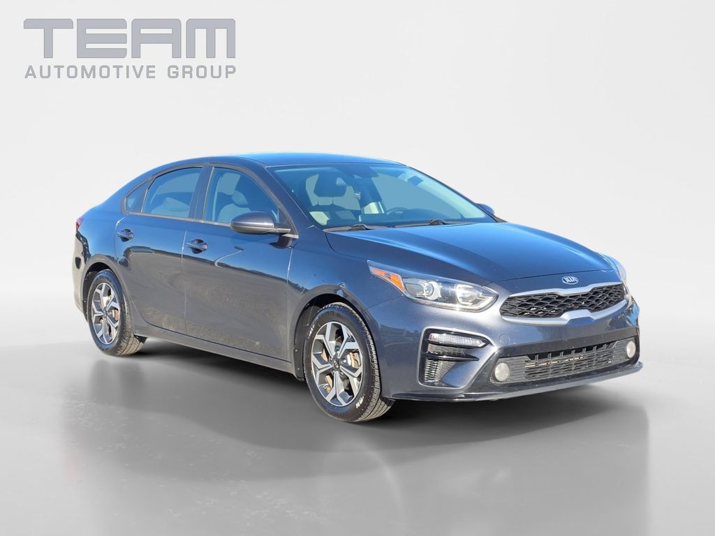 Gravity Gray 2021 Kia Forte LXS FWD Sedan Front-Wheel Drive Continuously Variable Transmission