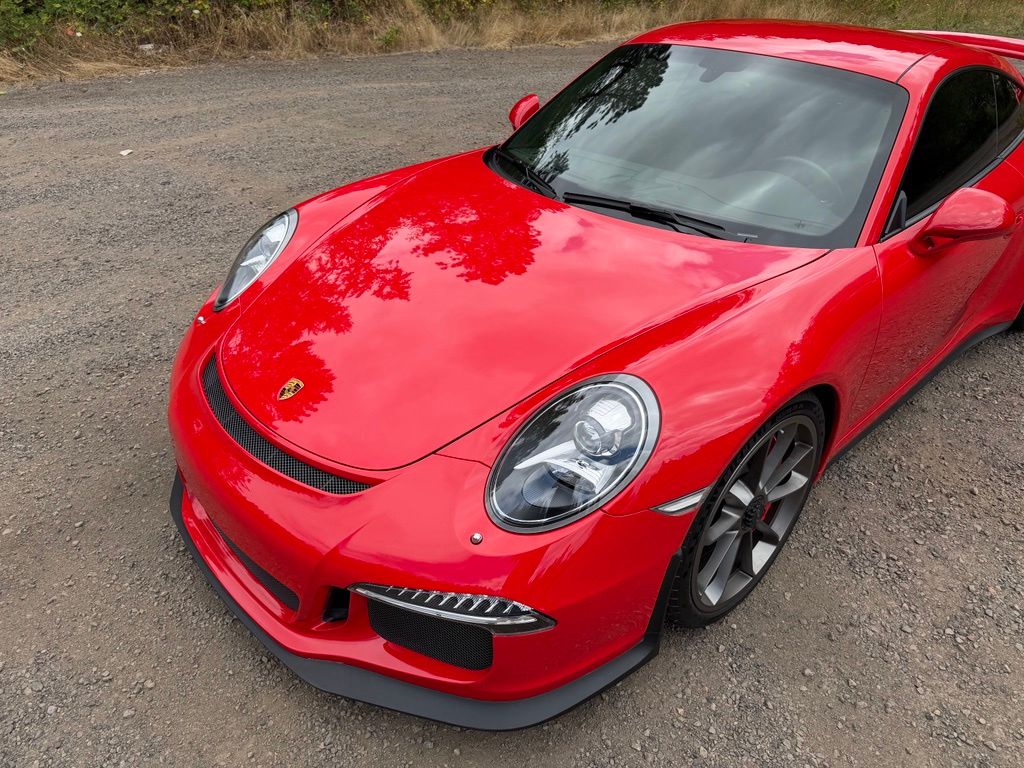 2015 Porsche 911 GT3 thumbnail 9