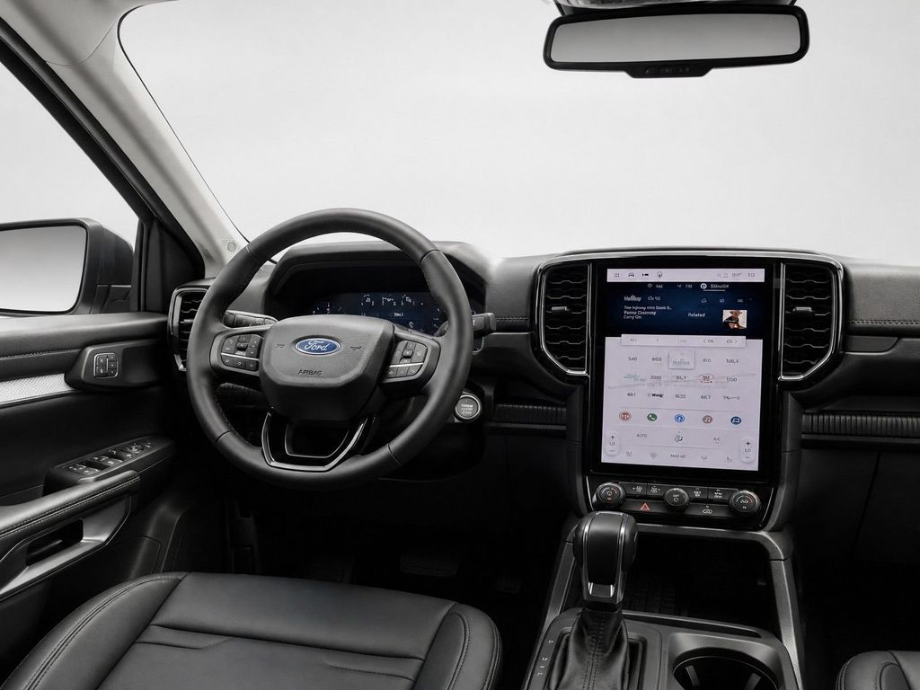 New 2026 Avalanche Ford Lariat® image 19