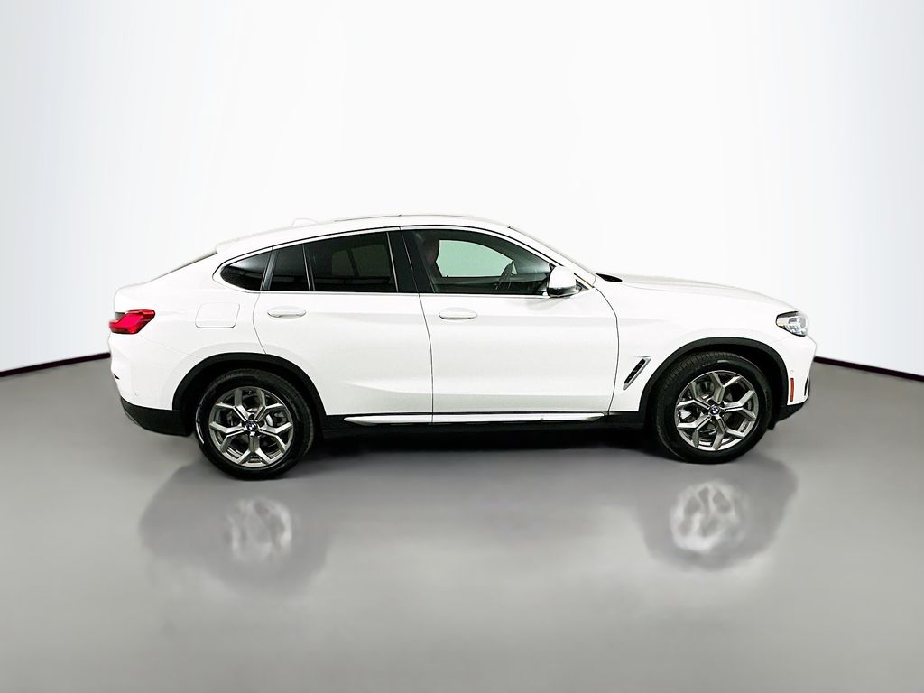 Thumbnail: 2025 BMW X4 - 4