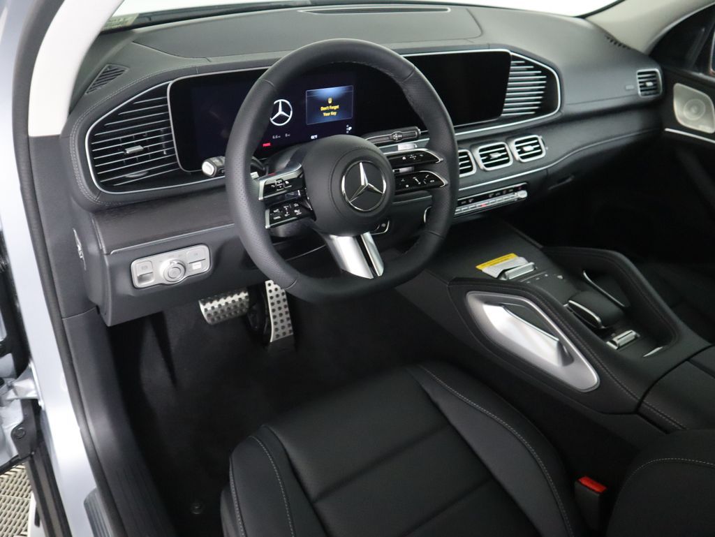 Thumbnail: 2026 Mercedes-Benz GLS - 10