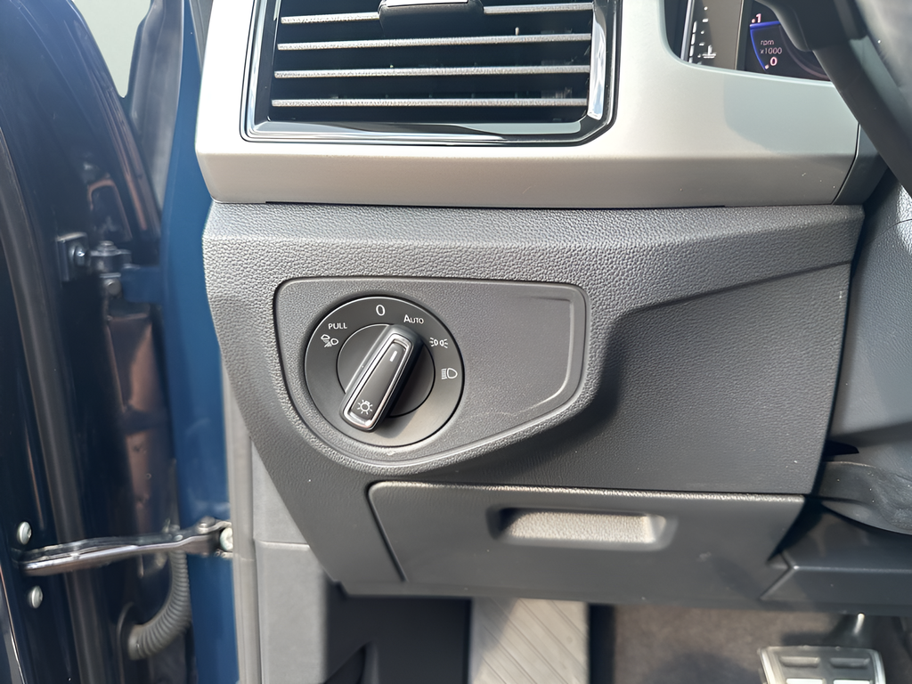 Used Car 2023 Volkswagen Atlas Cross Sport  2.0t Sel R-line For Sale Under $35,000 In Austin, Texas