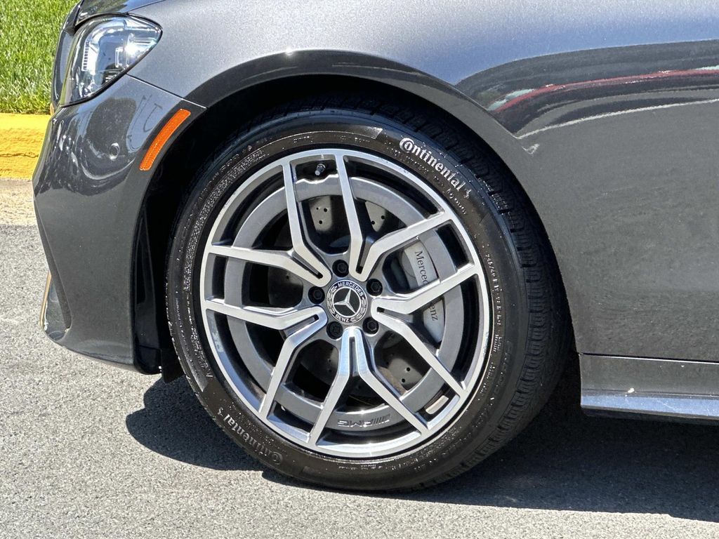 Thumbnail: 2023 Mercedes-Benz E-Class - 20