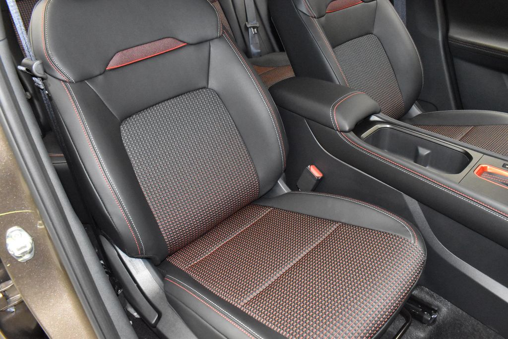 Thumbnail: 2026 Nissan Kicks - 25