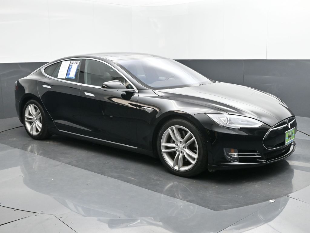 2015 Tesla Model S 85D