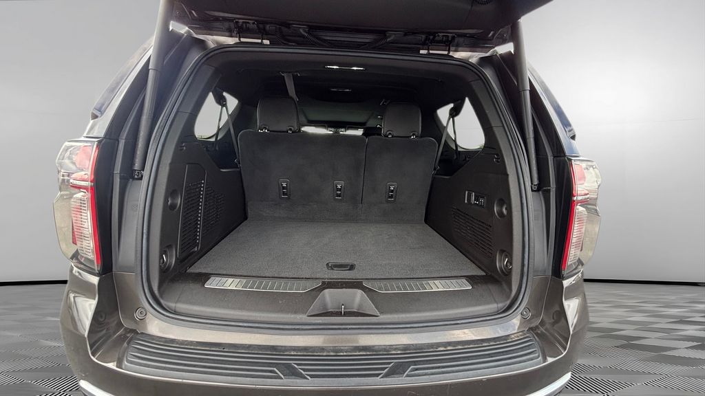 Used Car 2021 Chevrolet Suburban  Premier For Sale Under $50,000 In Austin, Texas