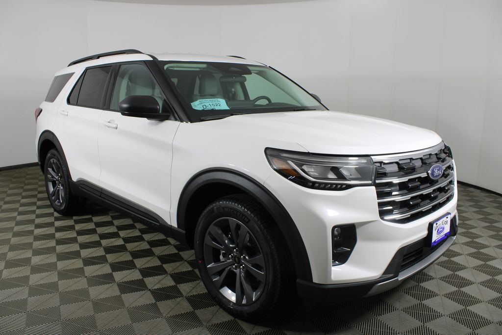 2026 Ford Explorer Active AWD