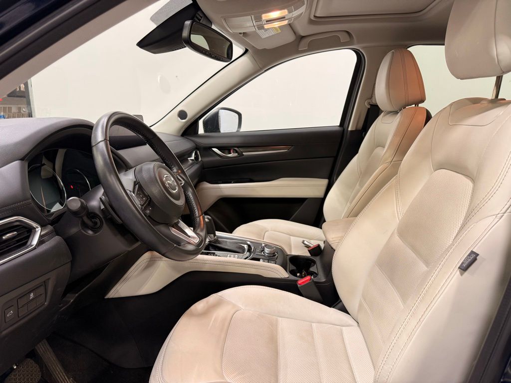 Thumbnail: 2022 Mazda CX-5 - 10